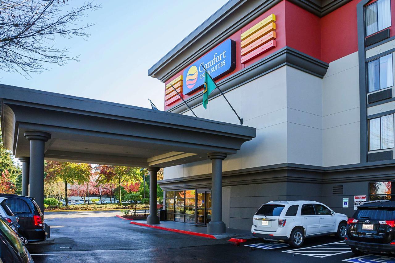 Comfort Inn & Suites Sea-Tac Airport Ситак Экстерьер фото